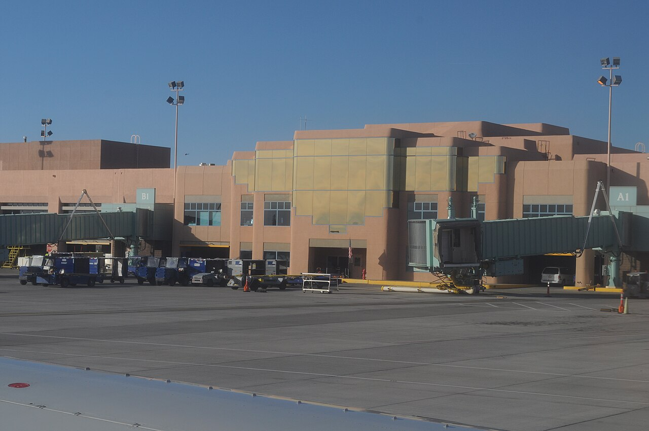 Albuquerque International Sunport (ABQ)