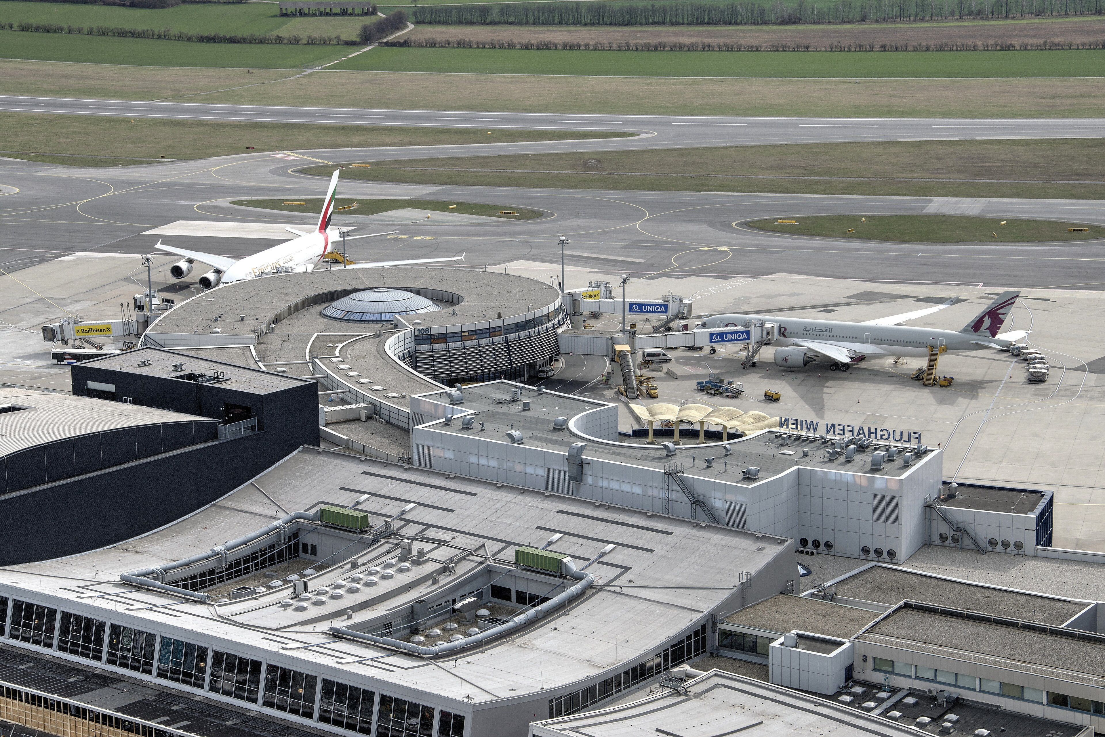 Schwechat International Airport (VIE)