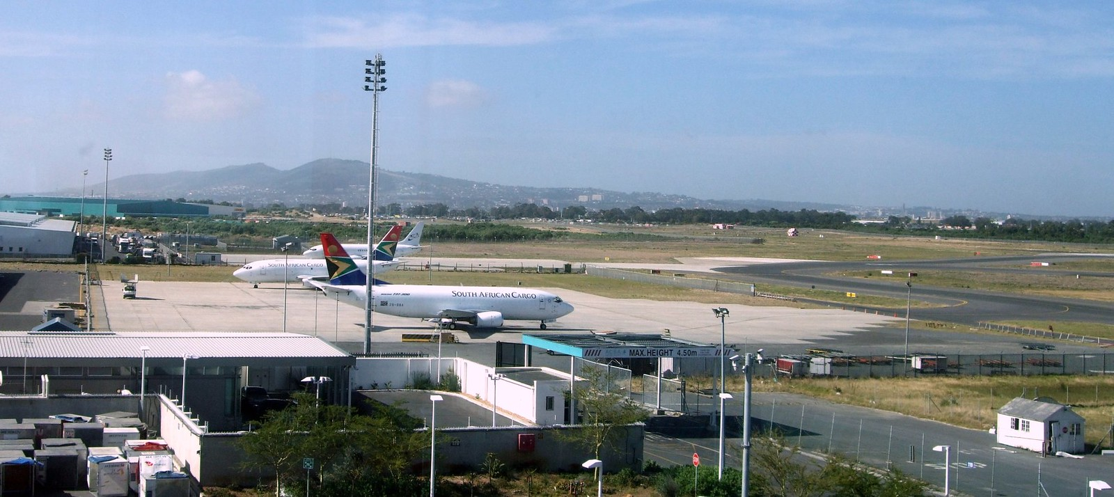 Cape Town International Airport (CPT)