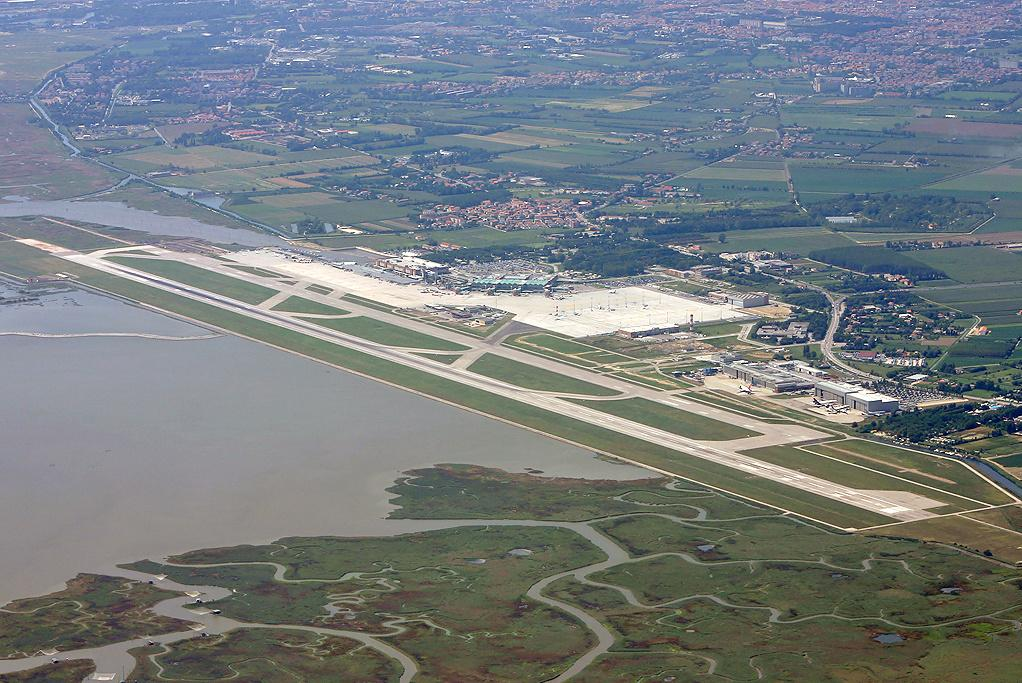 Marco Polo Airport (VCE)