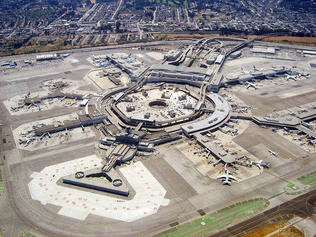 San Francisco International Airport (SFO) airport lounge