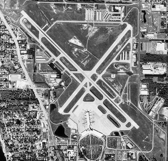 Sarasota Bradenton International Airport (SRQ)