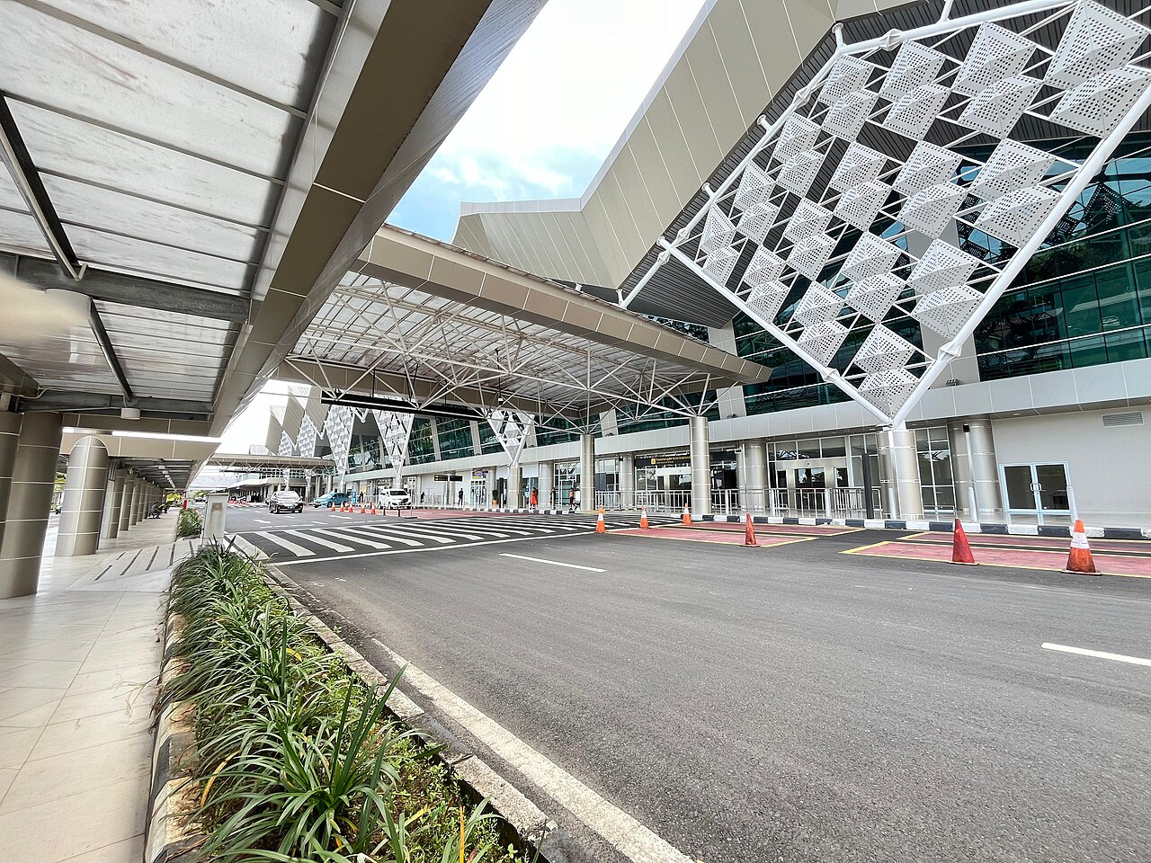 Sam Ratulangi Airport (MDC) airport lounge