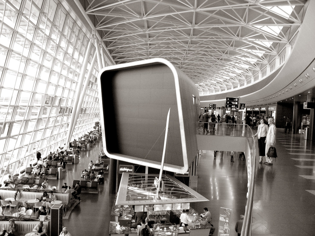 Zurich Airport (ZRH)