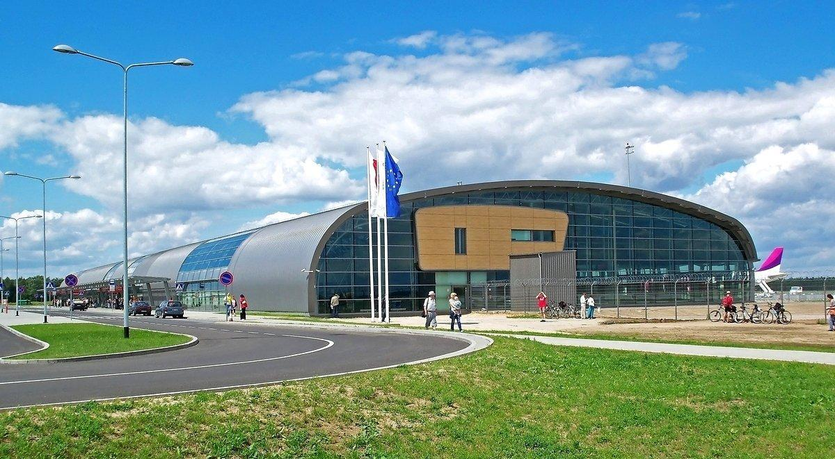 Modlin Airport (WMI)
