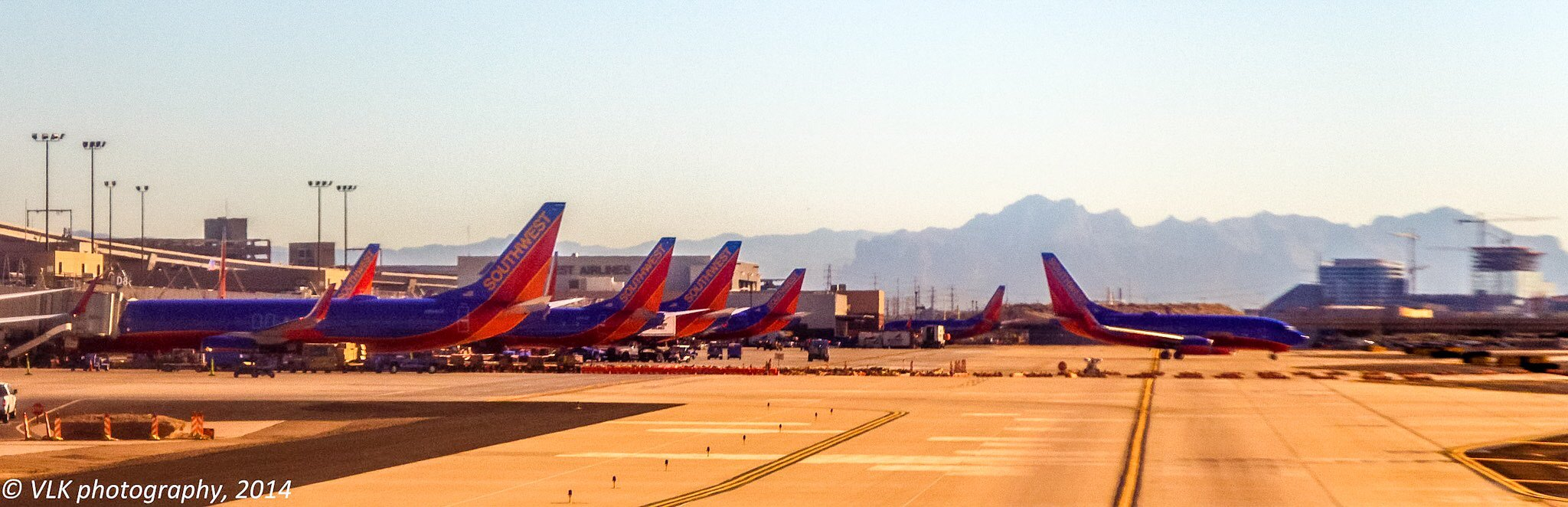 Phoenix Sky Harbor International Airport (PHX)