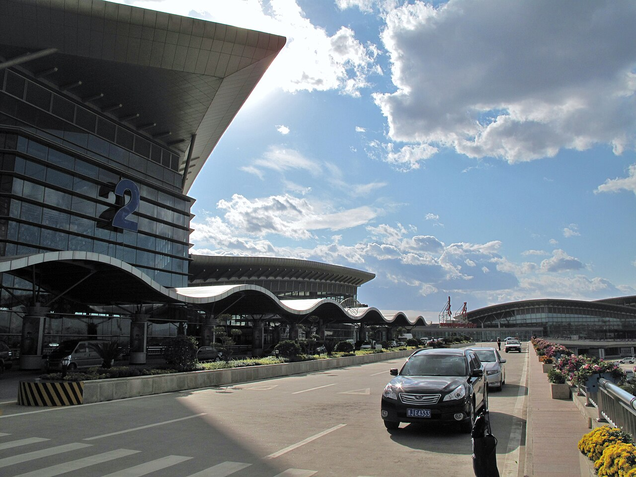 Wusu International Airport (TYN)