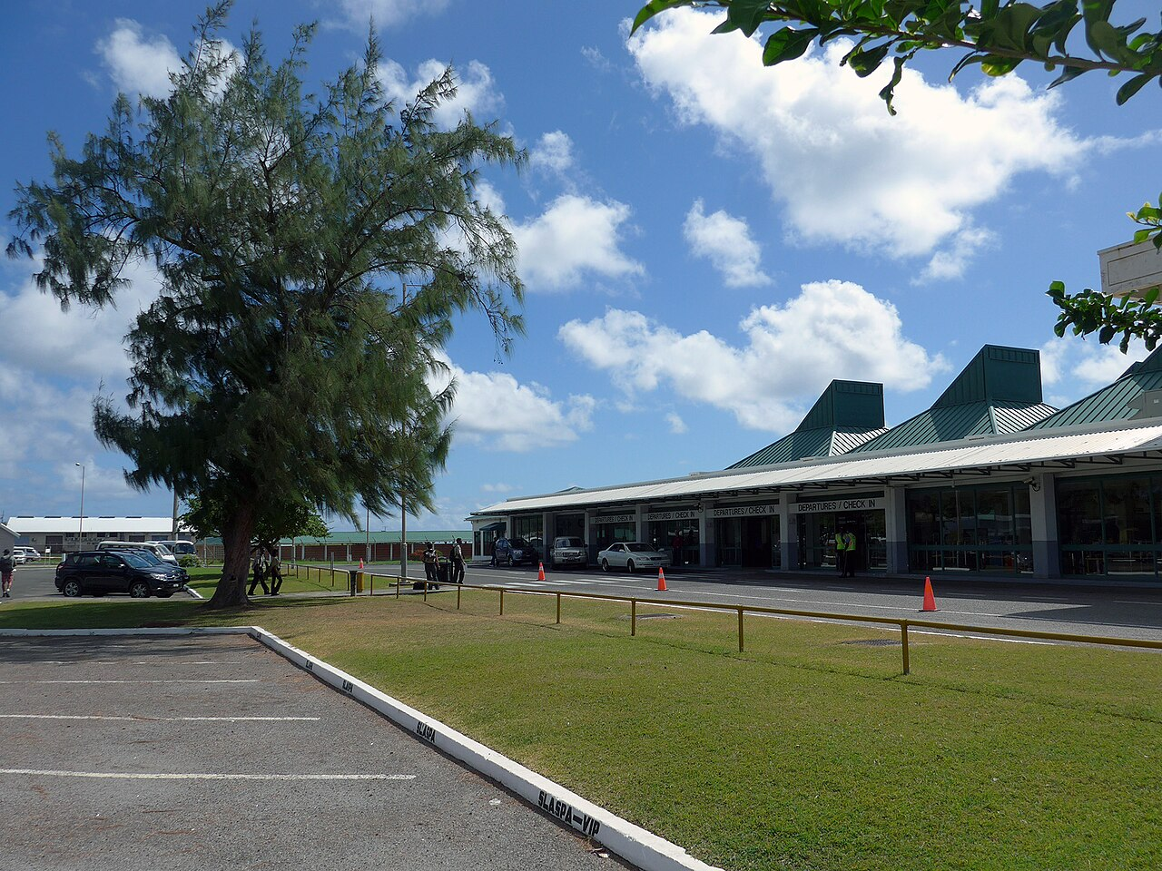 Hewnorra International Airport (UVF)
