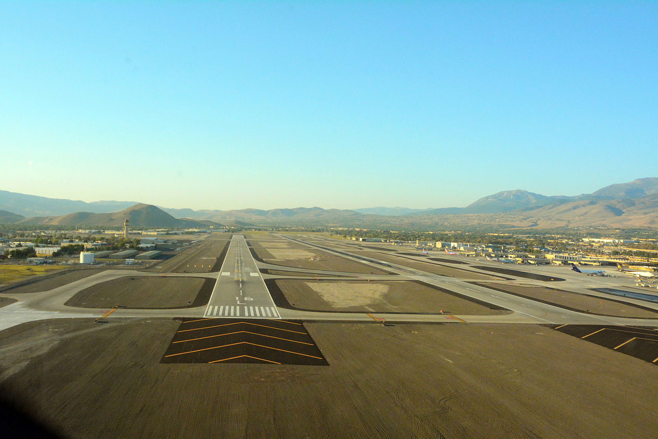 Reno/Tahoe International Airport (RNO)