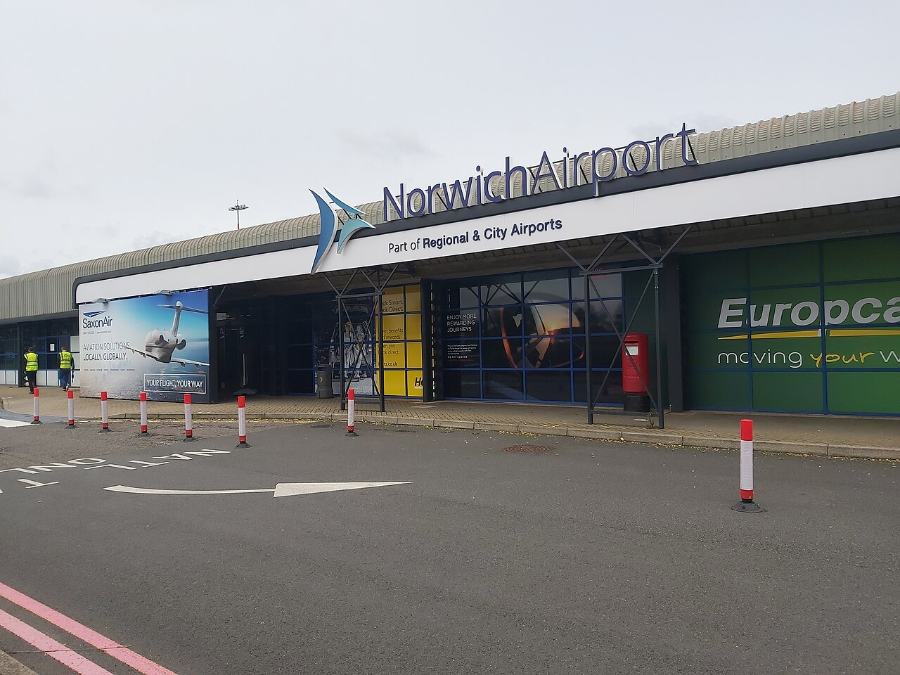 Norwich International Airport (NWI) airport lounge