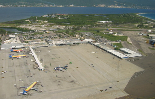Norman Manley International Airport (KIN)