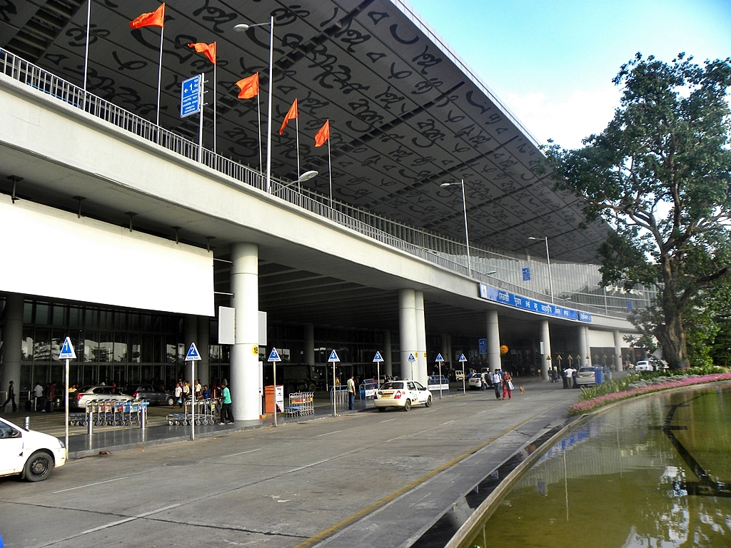 Subhas Chandra Bose Airport (CCU)