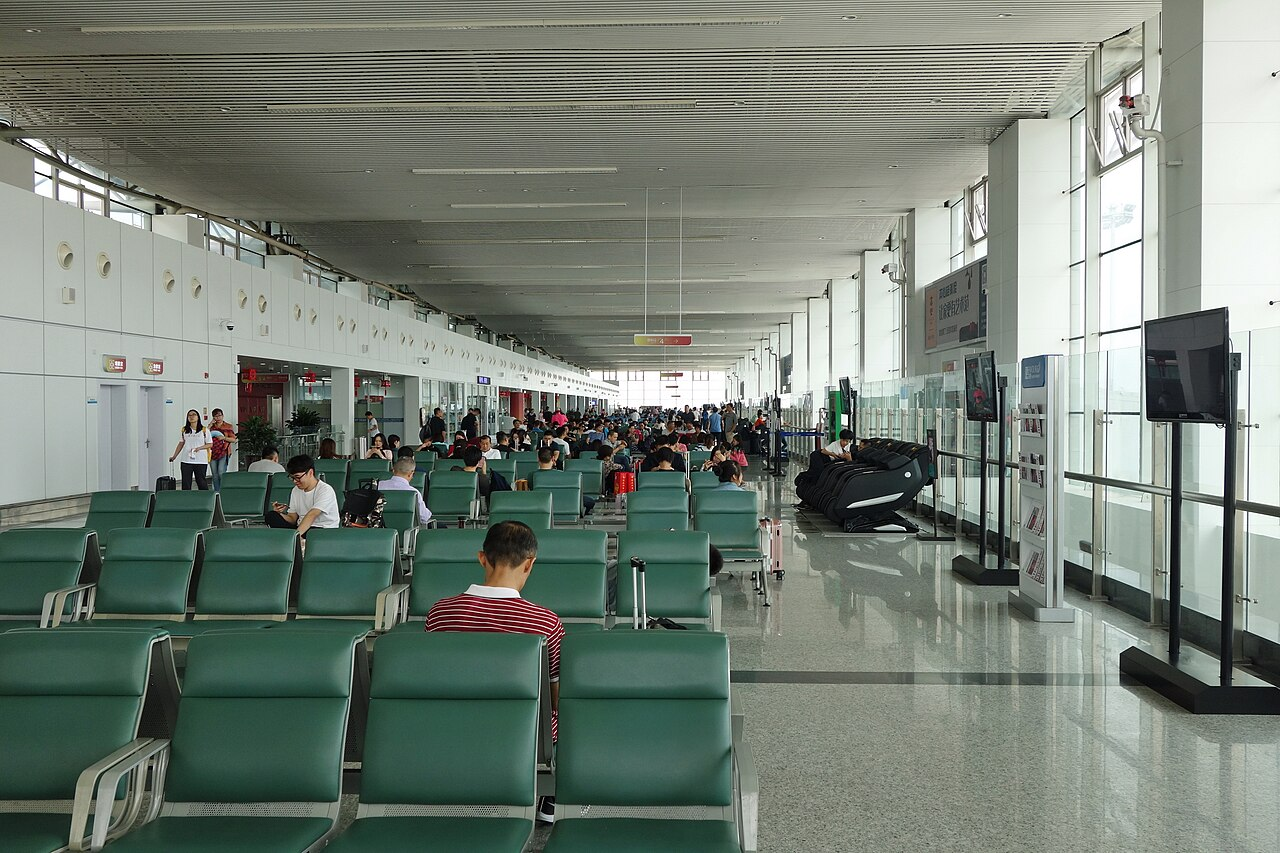 Shengli Airport (DOY) airport lounge