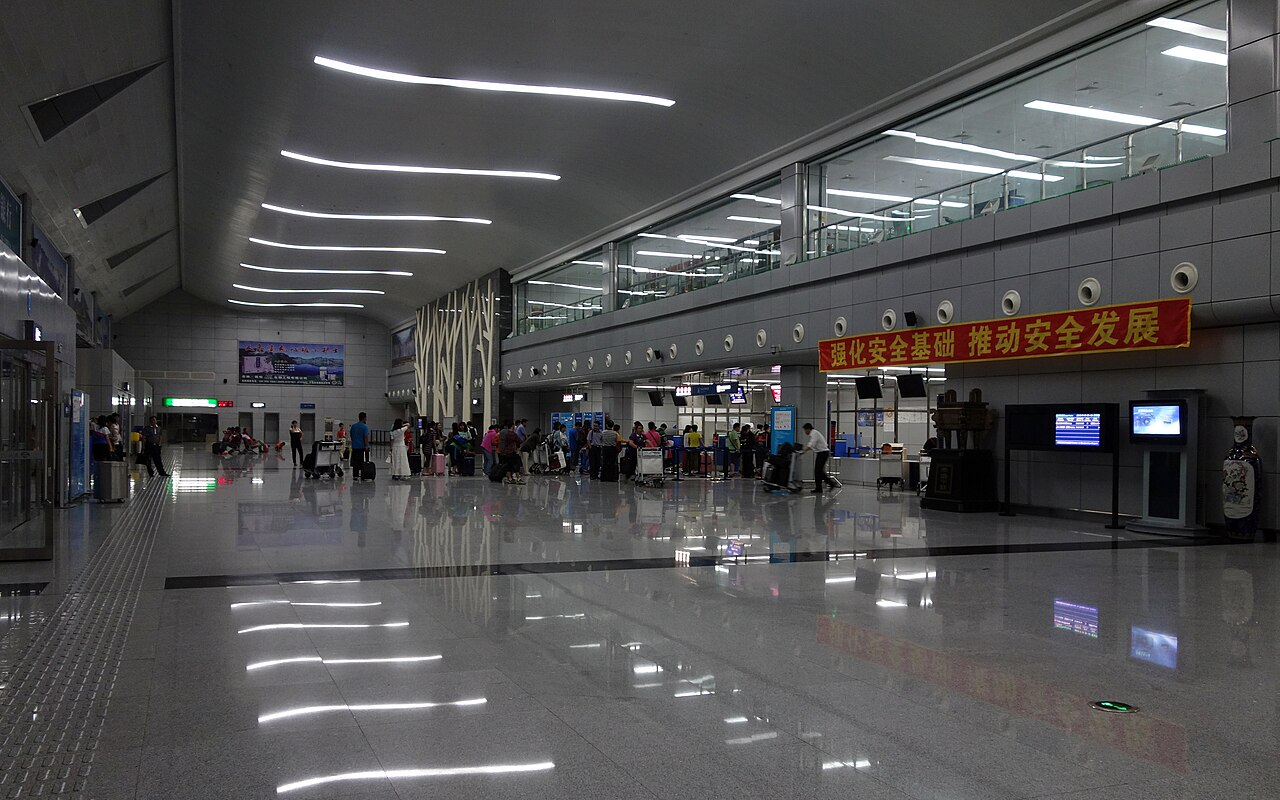 Changbaishan Airport (NBS)