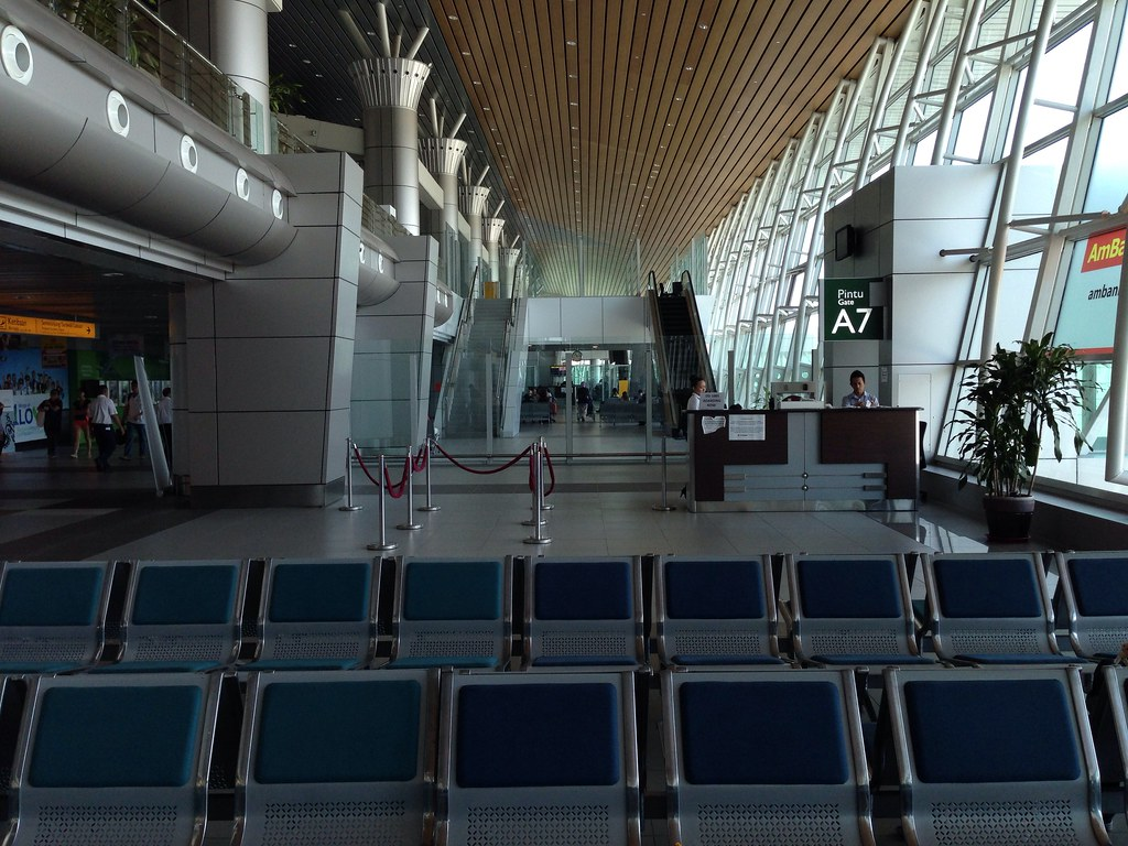 Kota Kinabalu International Airport (BKI)