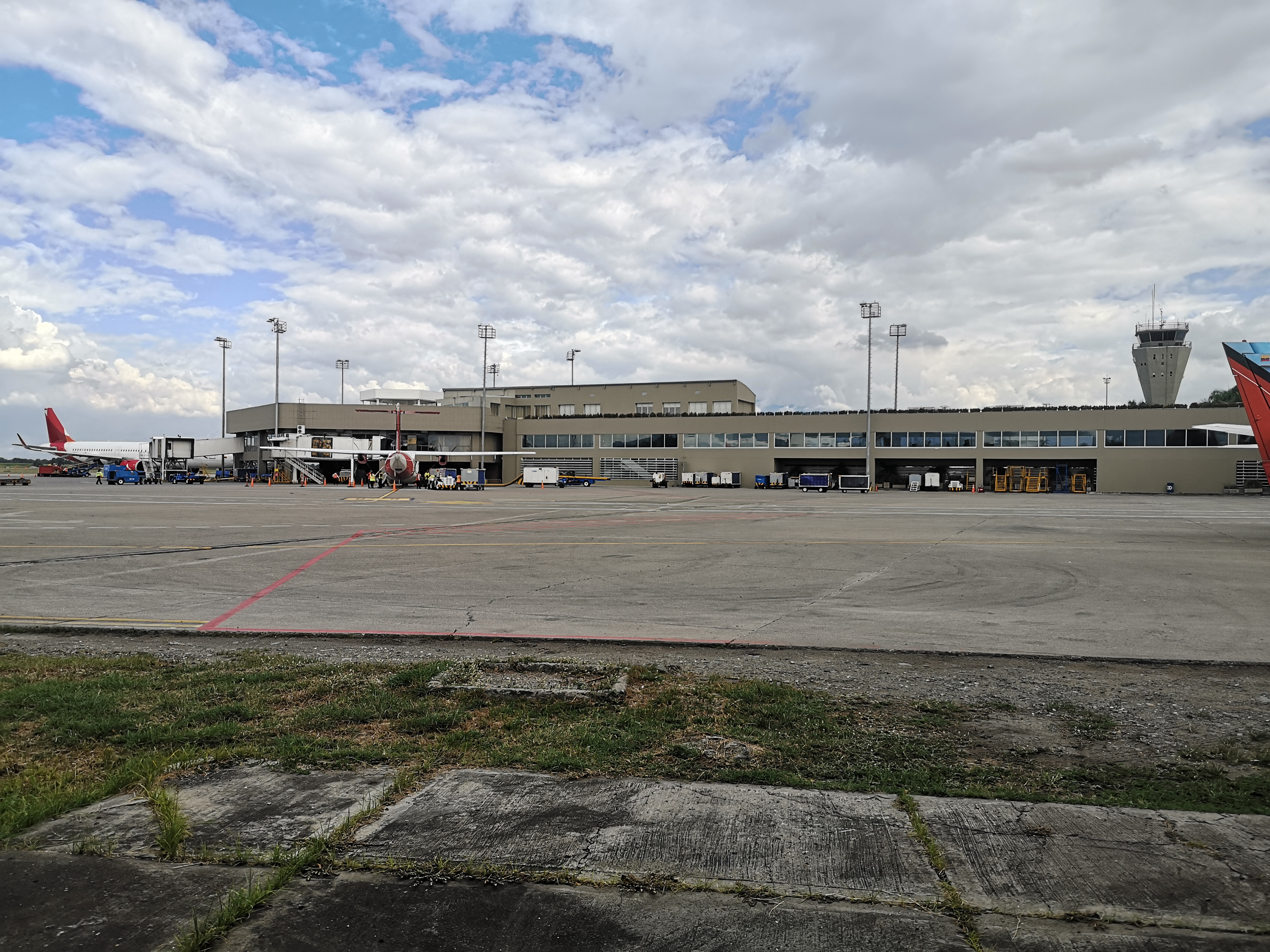 Alfonso Bonilla Aragon International Airport (CLO)