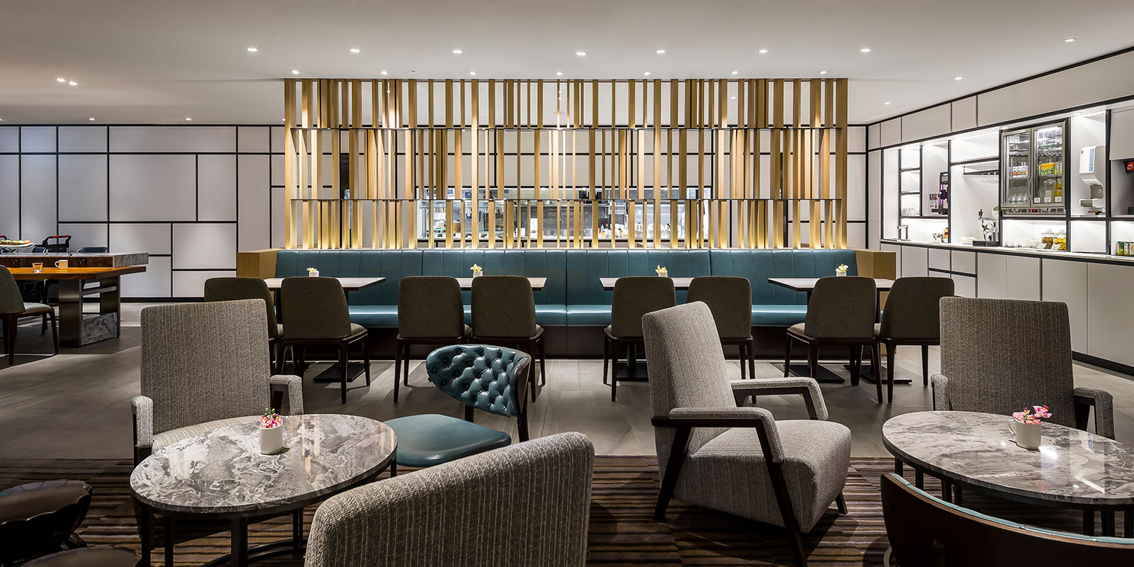 Plaza Premium Lounge | Zone C | International Departures | Terminal 1 - interior view 3