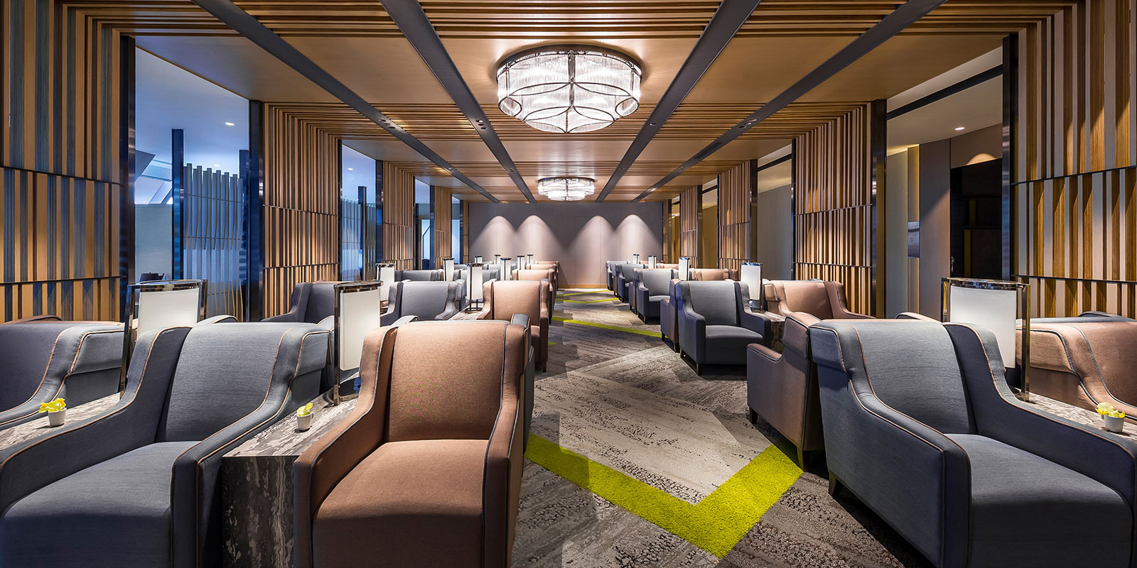 Plaza Premium Lounge | Zone A | International Departures | Terminal 2 - interior view 4