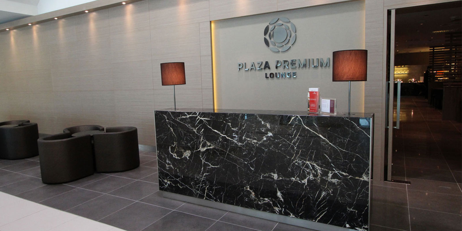 Plaza Premium Lounge | International Departures - interior view 4