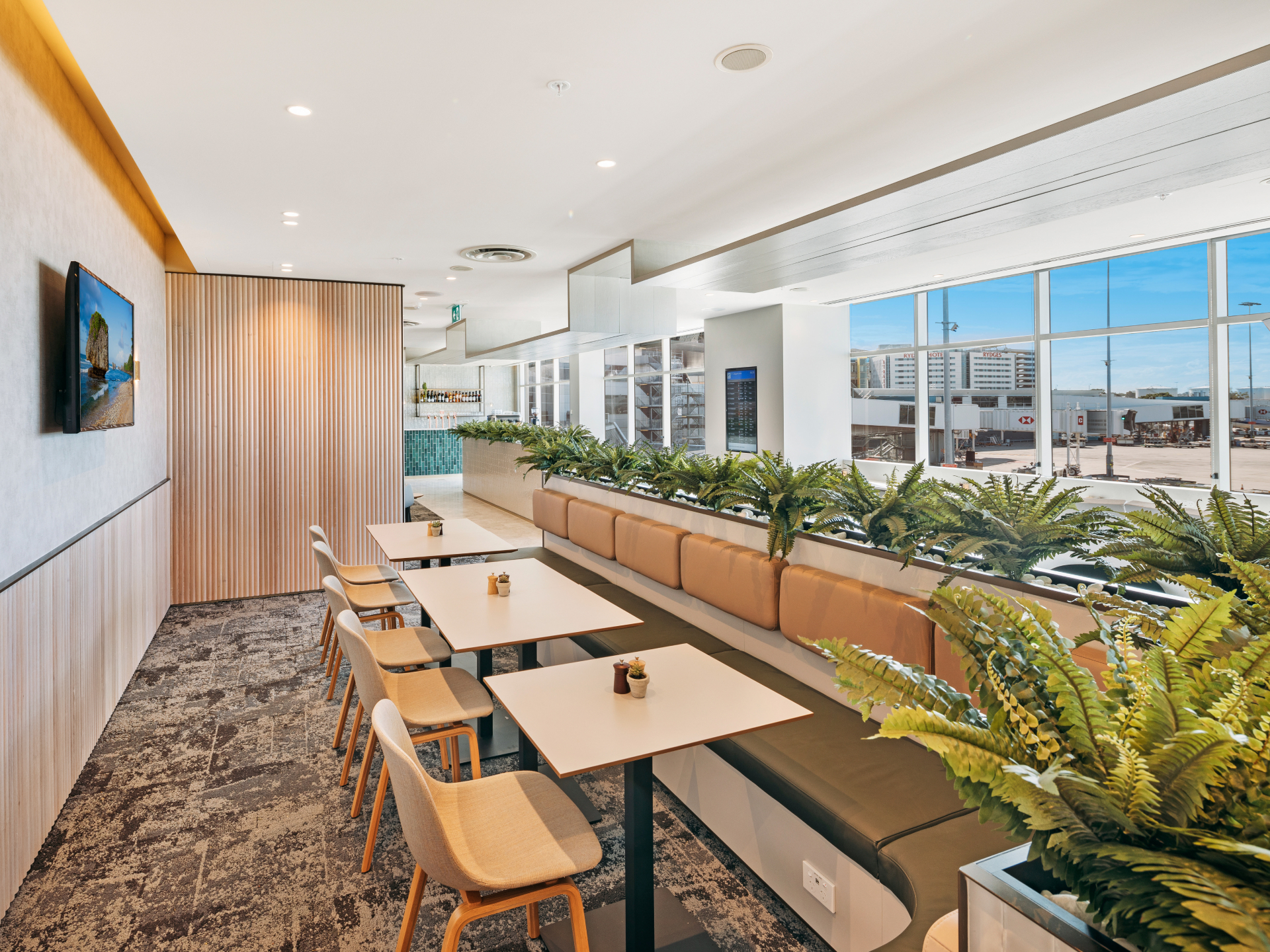 Plaza Premium Lounge | International Departures at Kingsford Smith Airport (SYD)