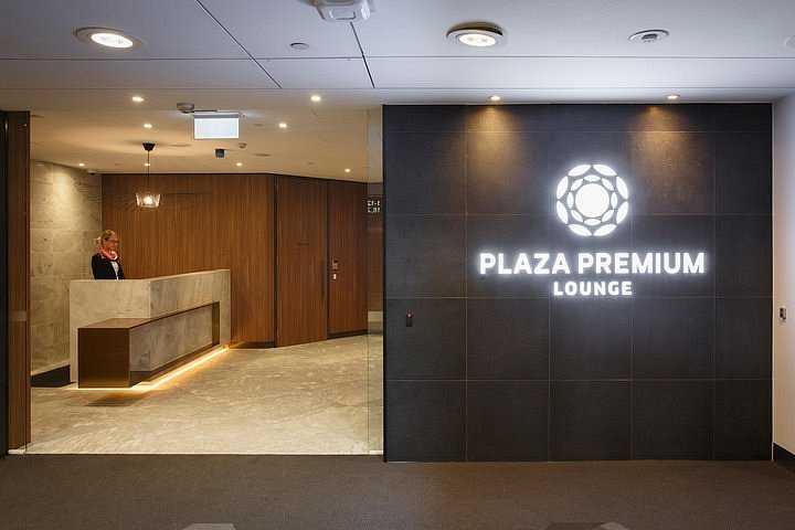 Plaza Premium Lounge | International Departures |Terminal 2 at Melbourne Airport (MEL)