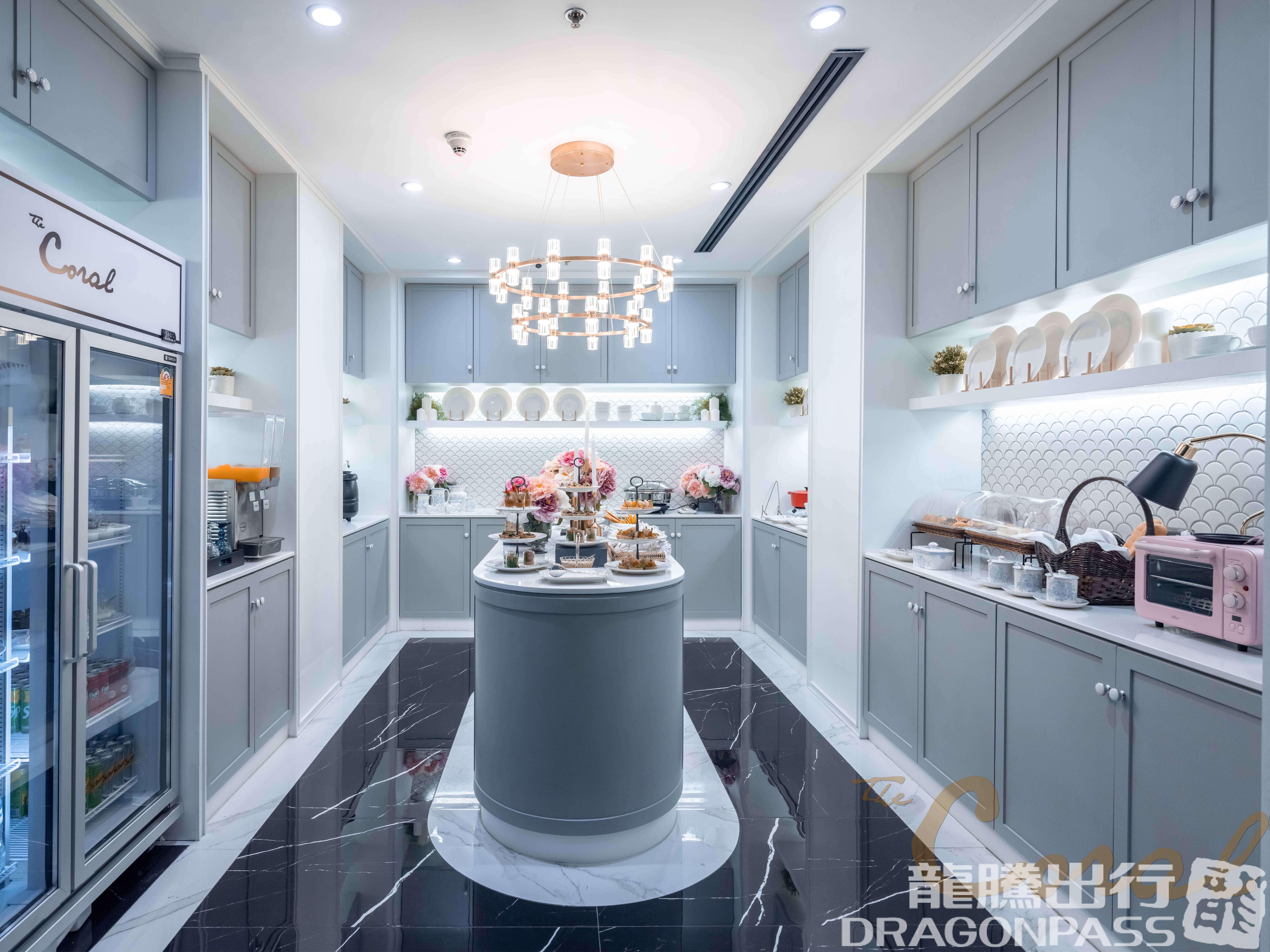 The Coral Finest Business Class Lounge (Terminal D) BKK - interior view 3