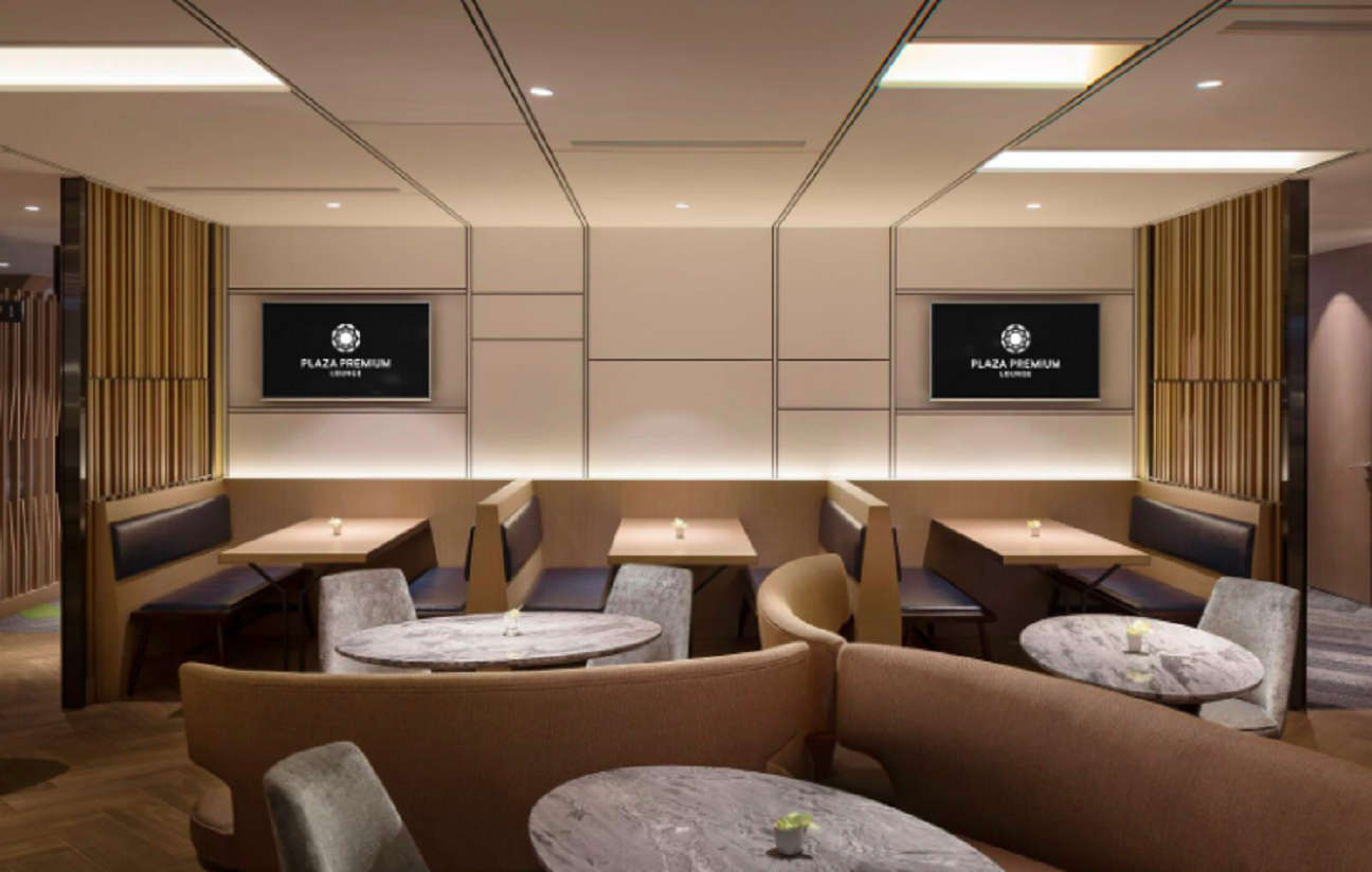 Plaza Premium Lounge | Terminal 2 | International Departure Lounge - interior view 2